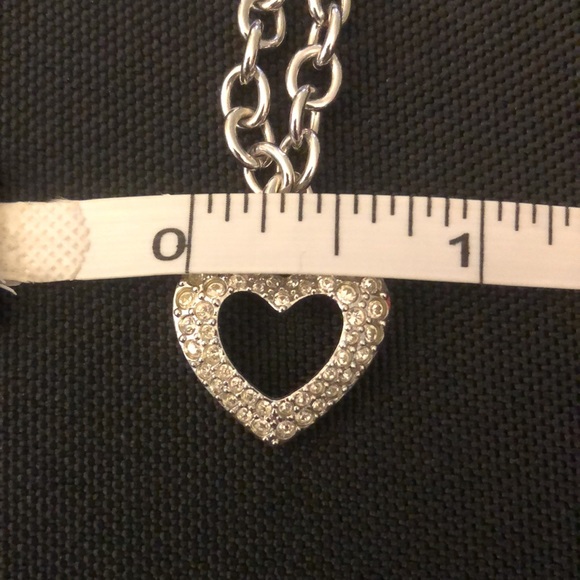‼️SOLD‼️ SWAROVSKI chain link bracelet with open heart surrounded by crystals. - Picture 6 of 7
